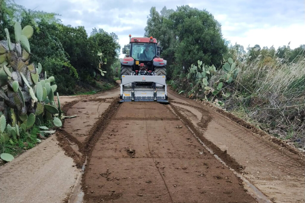 Strada rurale Muravera stabilizzata con metodo Brodu