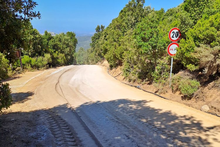 Finitura strada bianca Calangianus post stabilizzazione