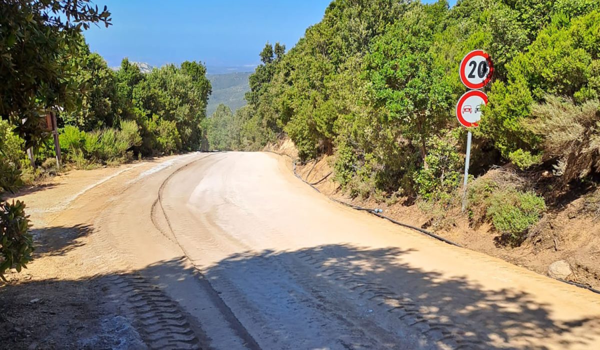 Finitura strada bianca Calangianus post stabilizzazione